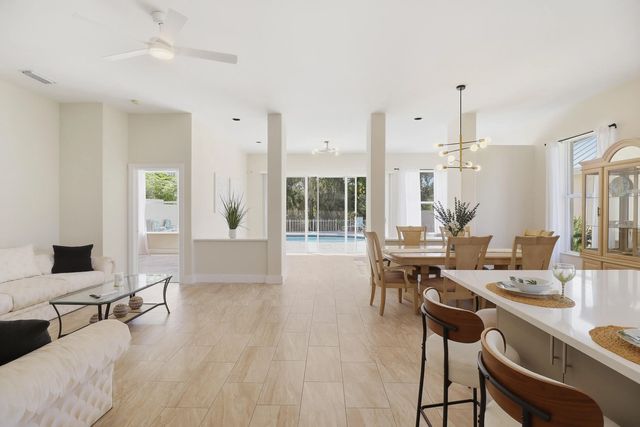 3 of 43 - 7756 Se Bay Cedar Circle, Hobe Sound, FL