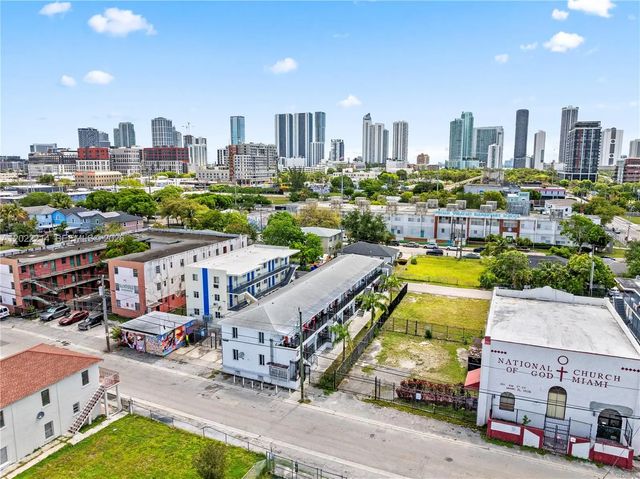 4 of 31 - 1829 Nw 2nd Court, Miami, FL