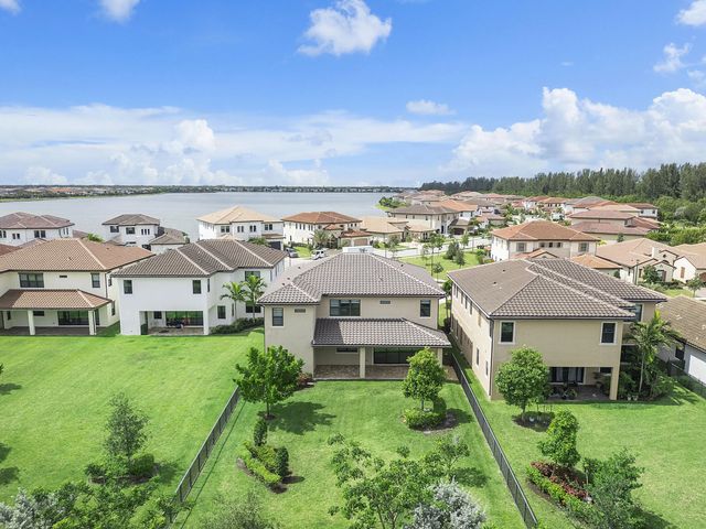 4 of 72 - 12745 Bayside Court, Parkland, FL
