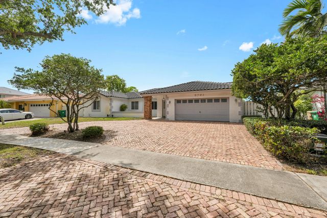5 of 60 - 5791 Hawkes Bluff Avenue, Davie, FL