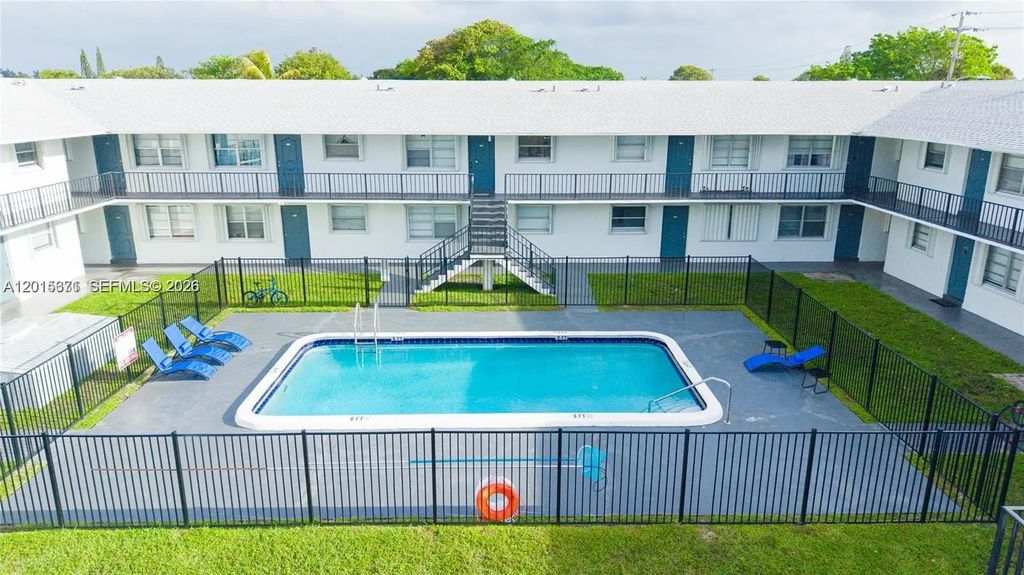 351 Nw 42nd Court #205, Pompano Beach