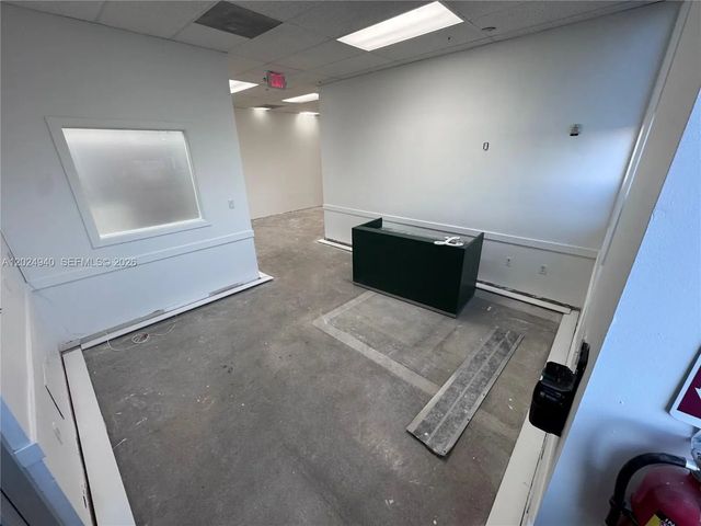 2 of 22 - 2191 Ne 163rd Street #2191, North Miami Beach, FL