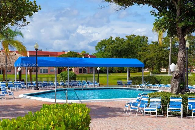 2 of 18 - 9581 Sunrise Lakes Boulevard #202, Sunrise, FL