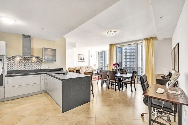 4 of 51 - 18201 Collins Avenue #3707, Sunny Isles Beach, FL