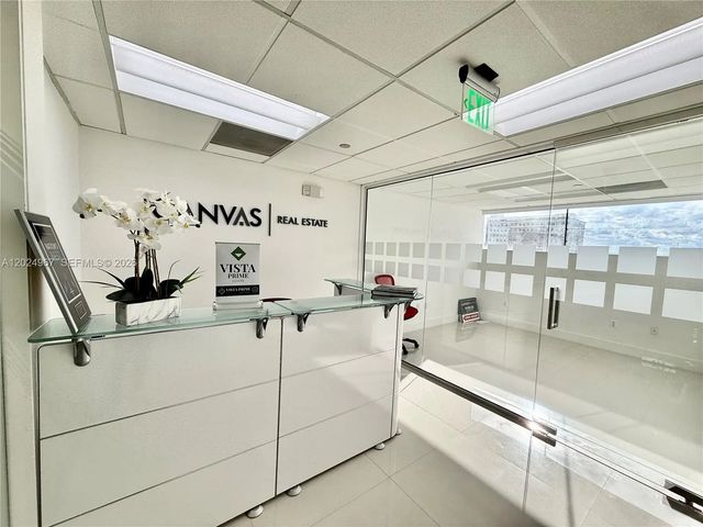 3 of 7 - 2100 Ponce De Leon Boulevard #1050, Coral Gables, FL