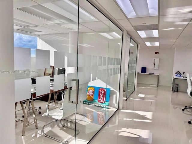 4 of 7 - 2100 Ponce De Leon Boulevard #1050, Coral Gables, FL