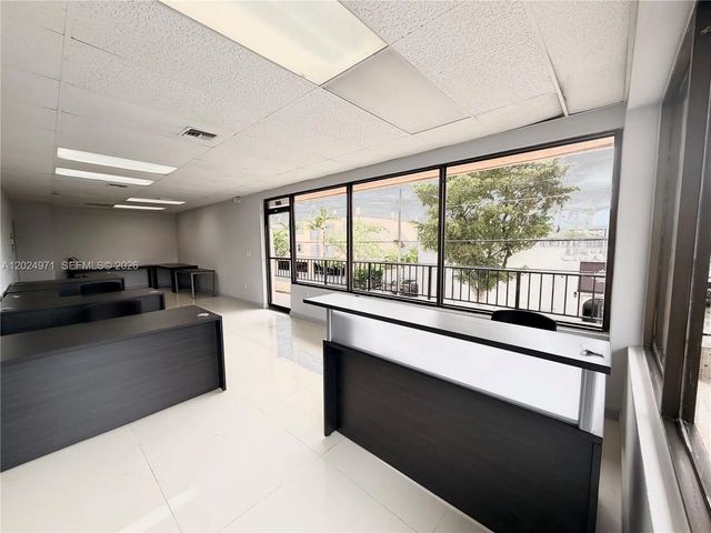 4 of 8 - 1101 Sw 8th Street #203, Miami, FL