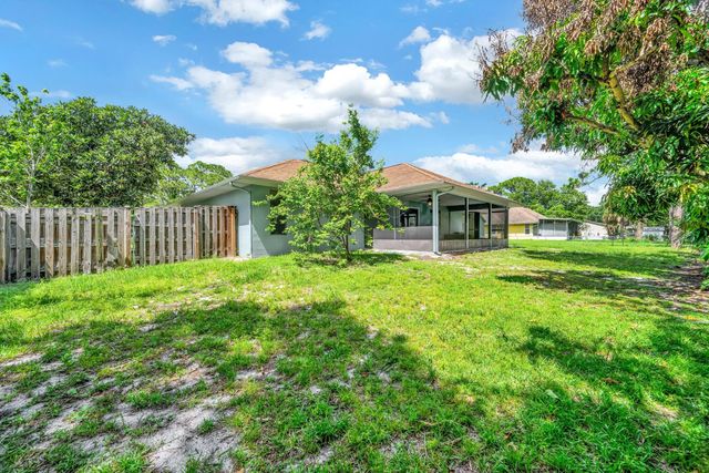 4 of 34 - 601 Howard Street, Fort Pierce, FL