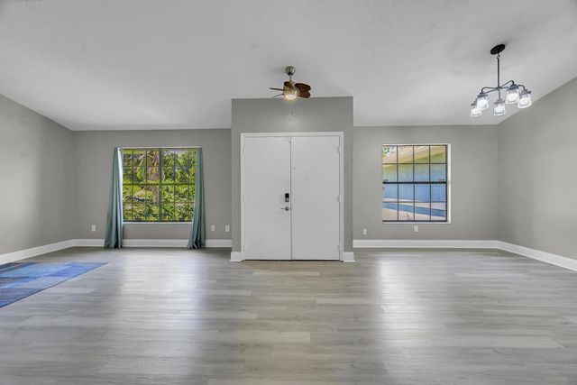 5 of 34 - 601 Howard Street, Fort Pierce, FL
