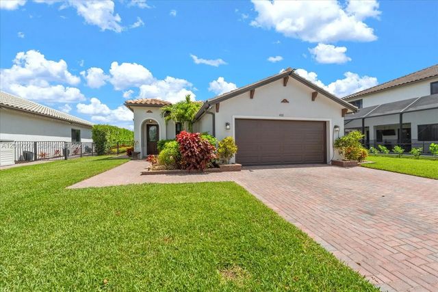 3 of 32 - 4881 Iron Horse Way, Ave Maria, FL