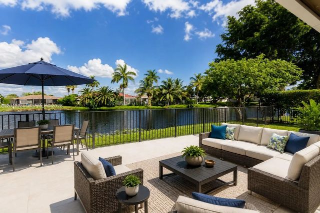 16641 Royal Poinciana Drive, Weston