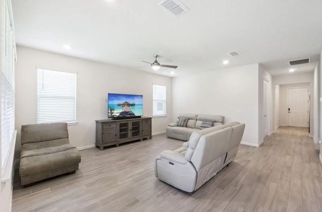 5 of 34 - 2691 River Creek Lane, St. Cloud, FL