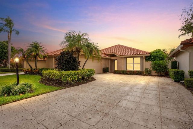 2735 Sw Mariposa Circle, Palm City