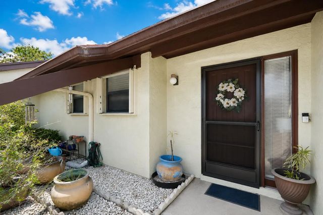 3 of 31 - 272 Beaver Dam Court, Royal Palm Beach, FL