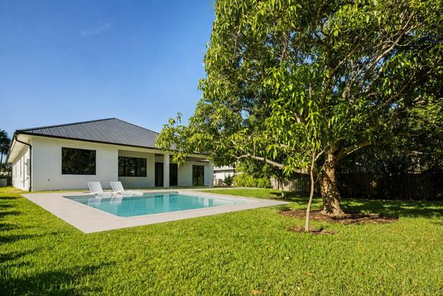 3 of 39 - 513 Sw South Carolina Drive, Stuart, FL