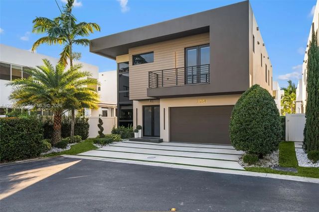 7534 Nw 98th Avenue, Doral