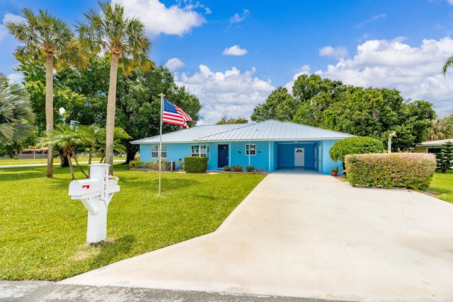 2 of 30 - 1425 20th Avenue, Vero Beach, FL