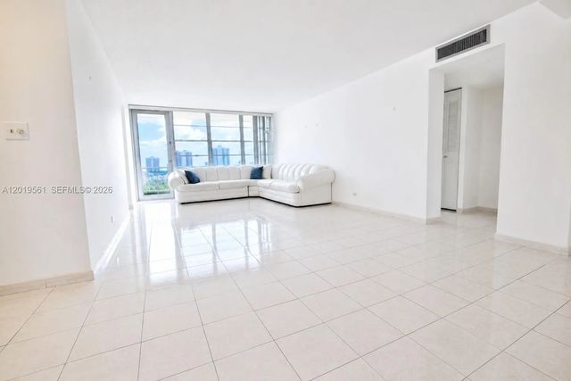 3 of 32 - 230 174th Street #1916, Sunny Isles Beach, FL