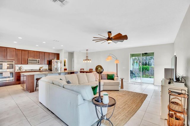 5 of 36 - 956 Claire Avenue, Sebastian, FL