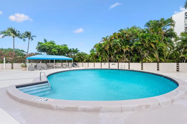 2 of 14 - 2400 Presidential Way #1006, West Palm Beach, FL