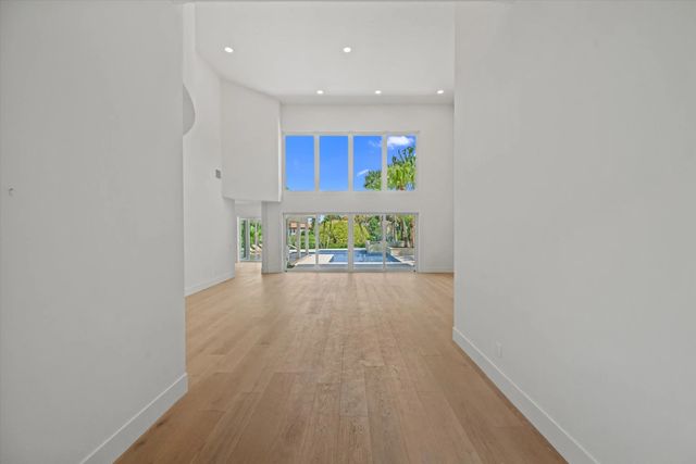 5 of 55 - 2432 Golf Brook Drive, Wellington, FL