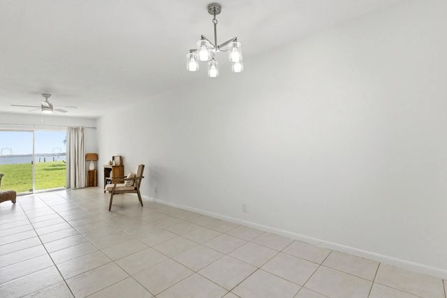 4 of 34 - 311 E Ocean Avenue #104, Lantana, FL