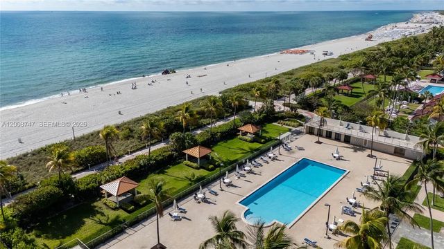 4 of 66 - 2625 Collins Avenue #803, Miami Beach, FL