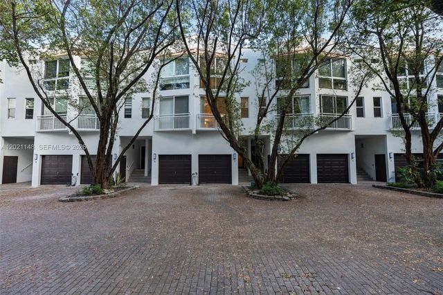 325 Meridian Avenue #5, Miami Beach