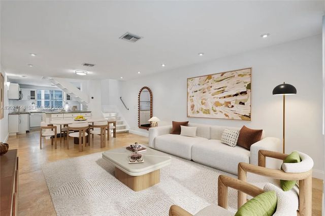 4 of 26 - 325 Meridian Avenue #5, Miami Beach, FL