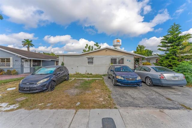 445 Nw 8th Street, Homestead