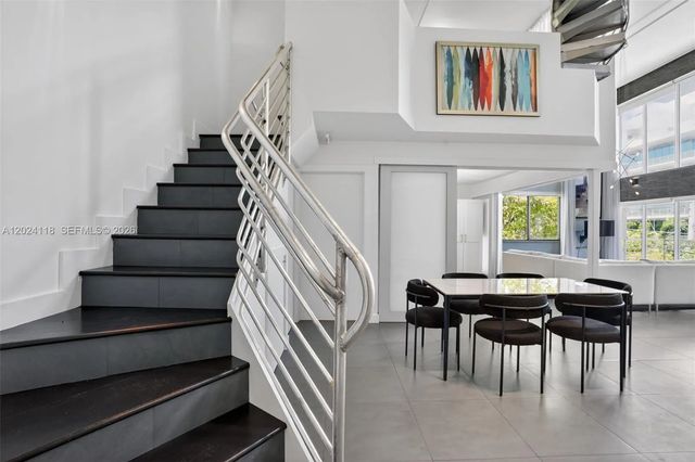 5 of 48 - 900 4th Street #6, Miami Beach, FL