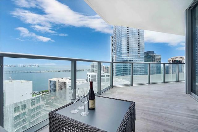 4 of 33 - 1300 Brickell Bay Drive #3402, Miami, FL