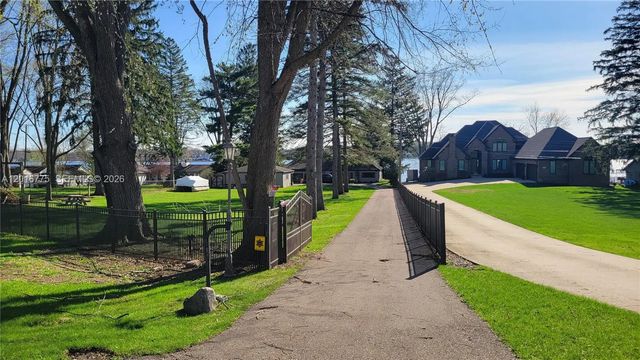 3 of 30 - 605 Hilltop Drive, , MI