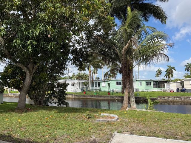 2 of 17 - 2041 Sw 84th Avenue, Davie, FL