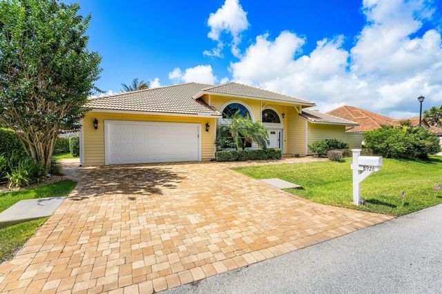 2 of 32 - 8926 Se North Passage Way, Jupiter, FL