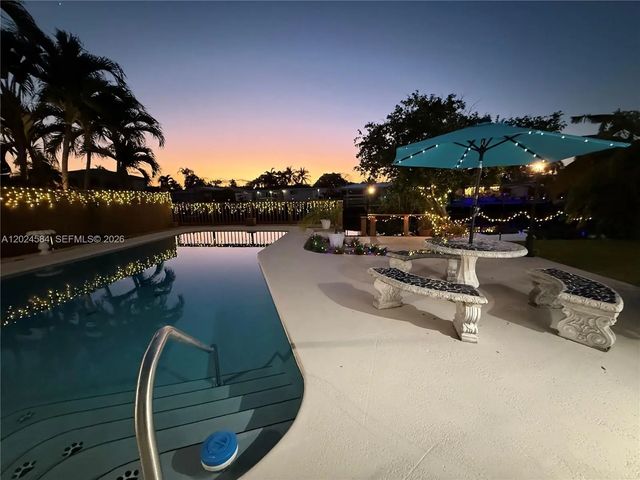 3 of 85 - 411 Se 6th Avenue, Pompano Beach, FL