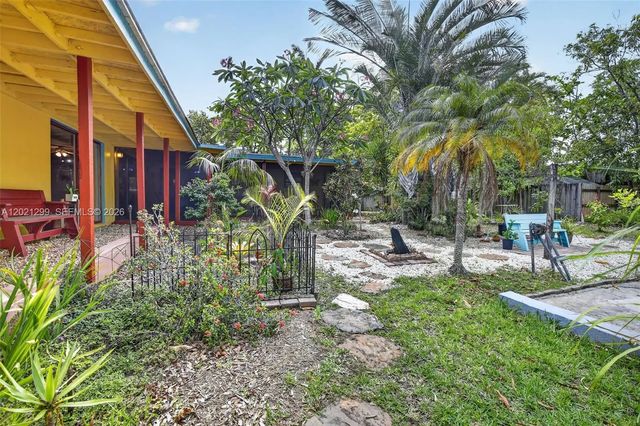 4 of 43 - 2048 Sw 28th Terrace, Fort Lauderdale, FL