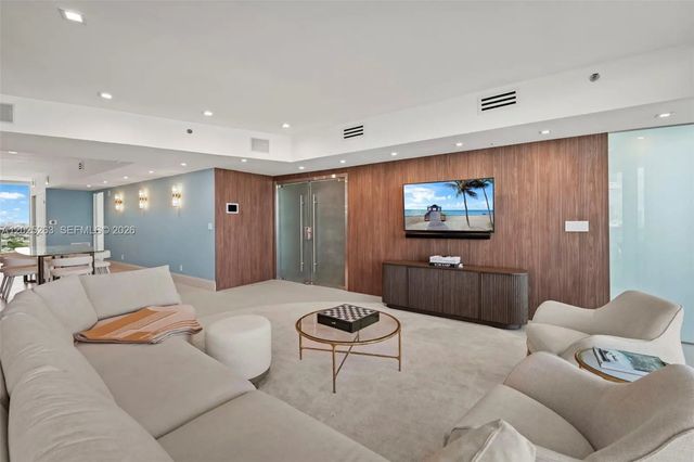 4 of 58 - 1000 S Pointe Drive #2803, Miami Beach, FL