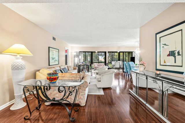 5 of 34 - 5687 Fairway Park Drive, Boynton Beach, FL