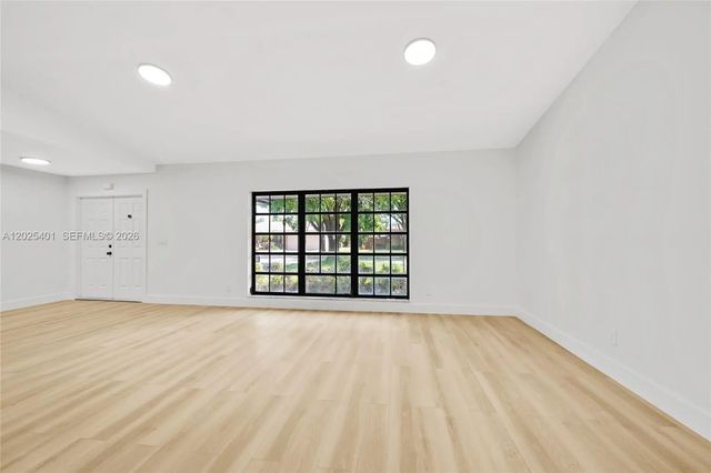5 of 50 - 8475 Nw 2nd Manor, Coral Springs, FL