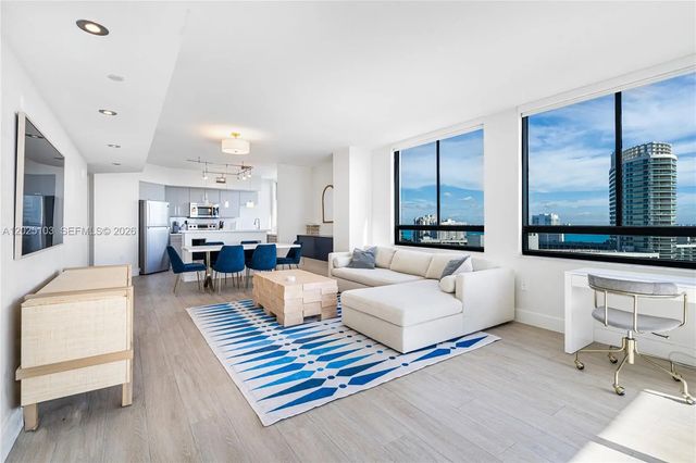3 of 27 - 1330 West Avenue #2107, Miami Beach, FL