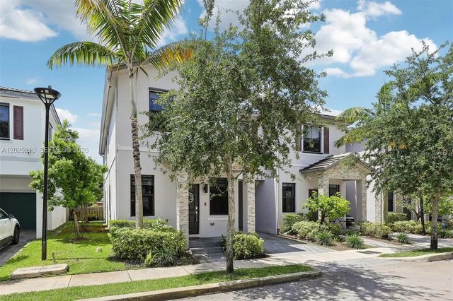 3 of 45 - 1526 Sw 29th Street, Fort Lauderdale, FL