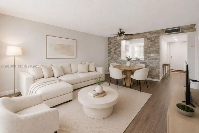 8405 Nw 61st Street #d207, Tamarac