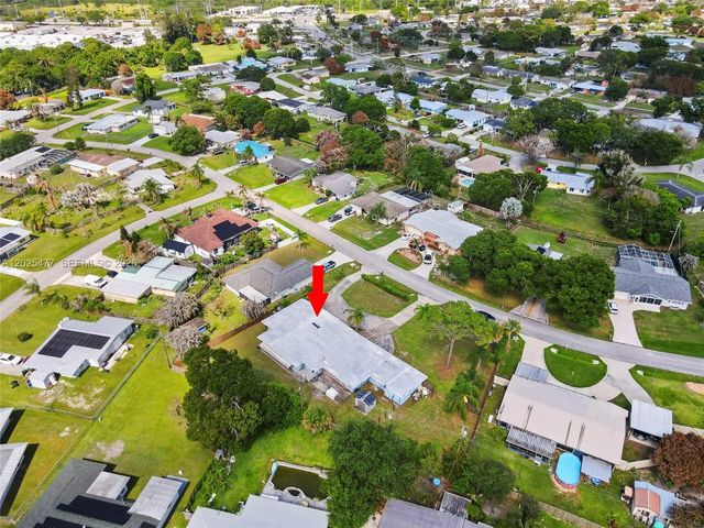 3 of 47 - 310 E Olive Avenue, Port St. Lucie, FL