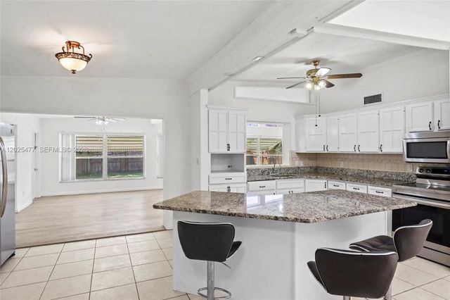 4 of 47 - 310 E Olive Avenue, Port St. Lucie, FL