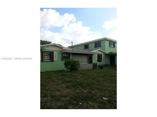 3110 Nw 213 Street, Miami Gardens