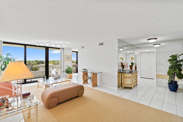 5 of 43 - 23200 Camino Del Mar #603, Boca Raton, FL