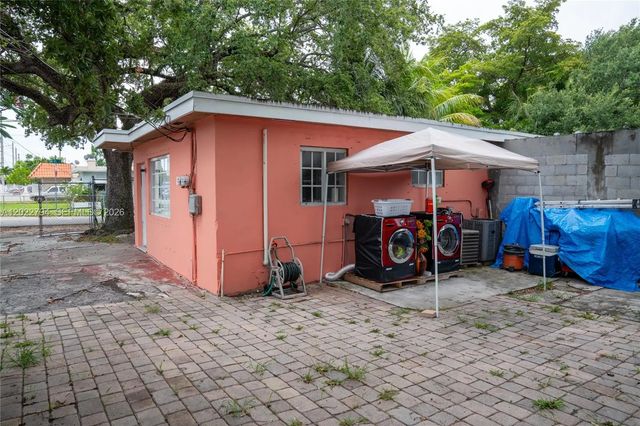 2 of 25 - 3401 Nw 15th Street, Miami, FL