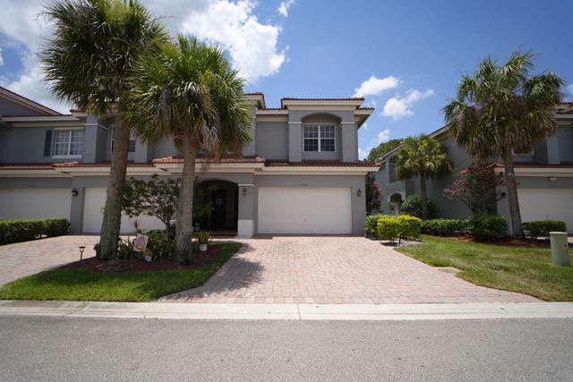 2202 Sw Cape Cod Drive, Port St. Lucie