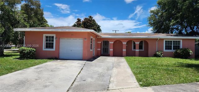 901 Ne 160th Terrace, North Miami Beach
